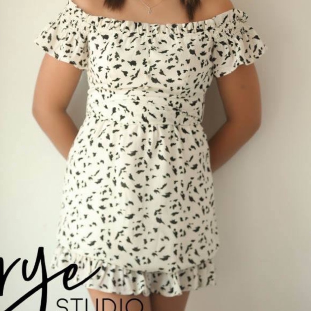 White and Black dress with feather pattern